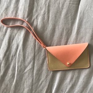 Minor History pouch